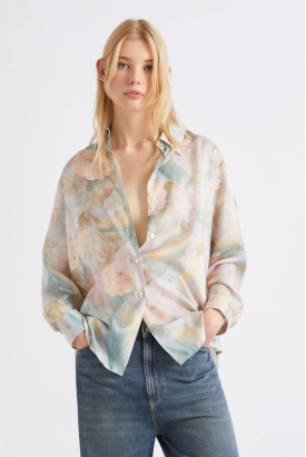 CAMISA ESTAMPADO FLORAL EM...