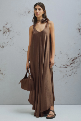 VESTIDO FLUIDO ACETINADO...